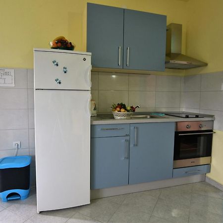 Apartmani Natasa Nino Jezera, Murter Chambre photo