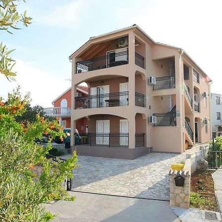Apartmani Natasa Nino Jezera, Murter Extérieur photo