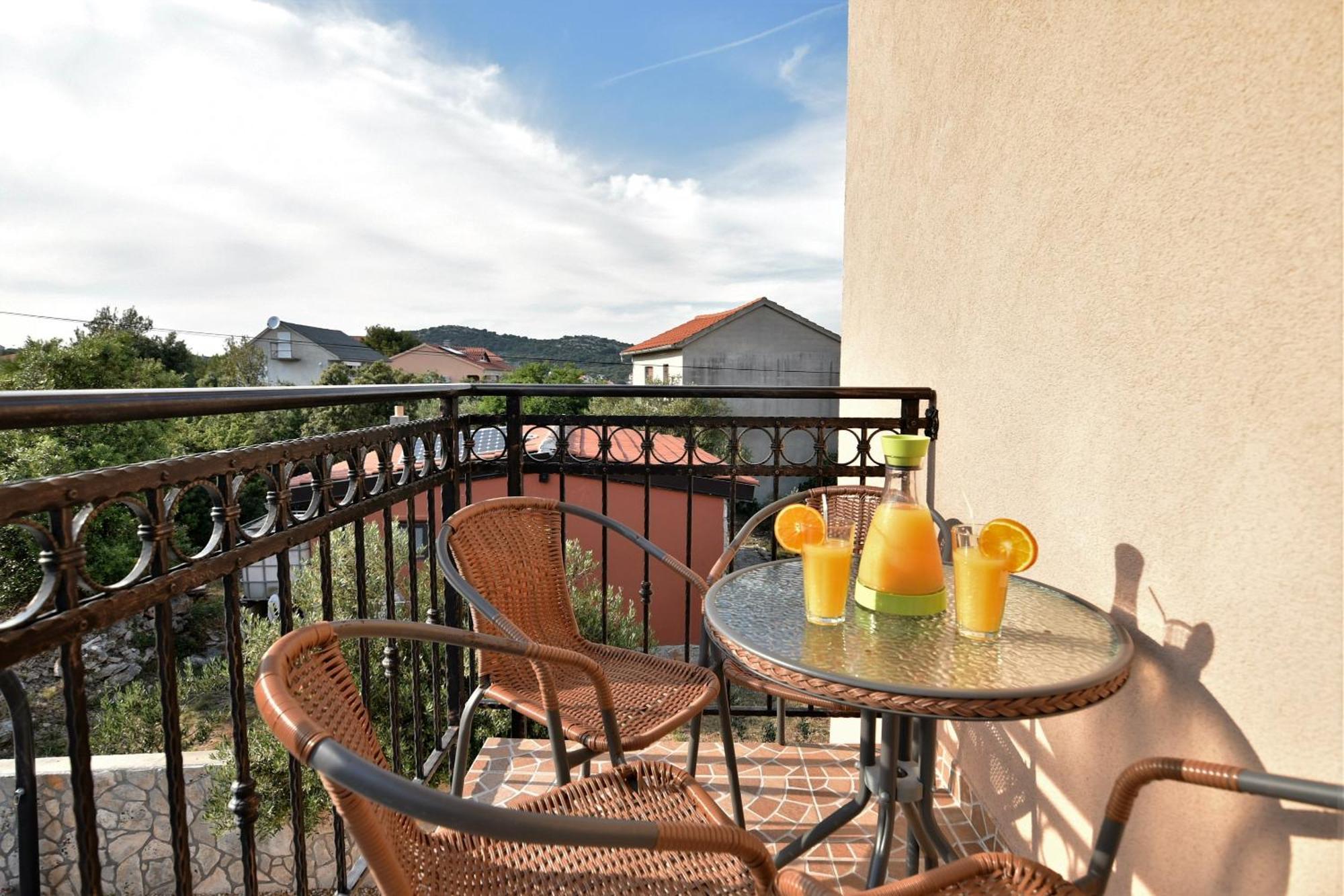 Apartmani Natasa Nino Jezera, Murter Chambre photo