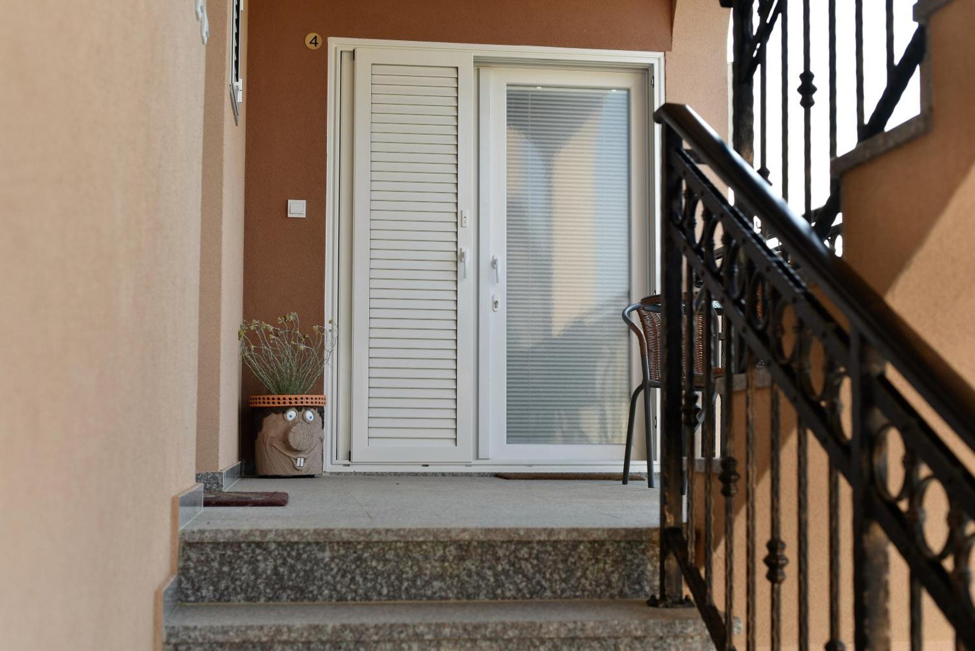 Apartmani Natasa Nino Jezera, Murter Chambre photo